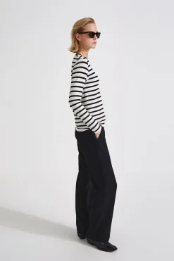 Stylein Canvey Top - White With Stripes