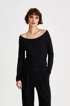 Stylein Celina Shoulder Edge Top
