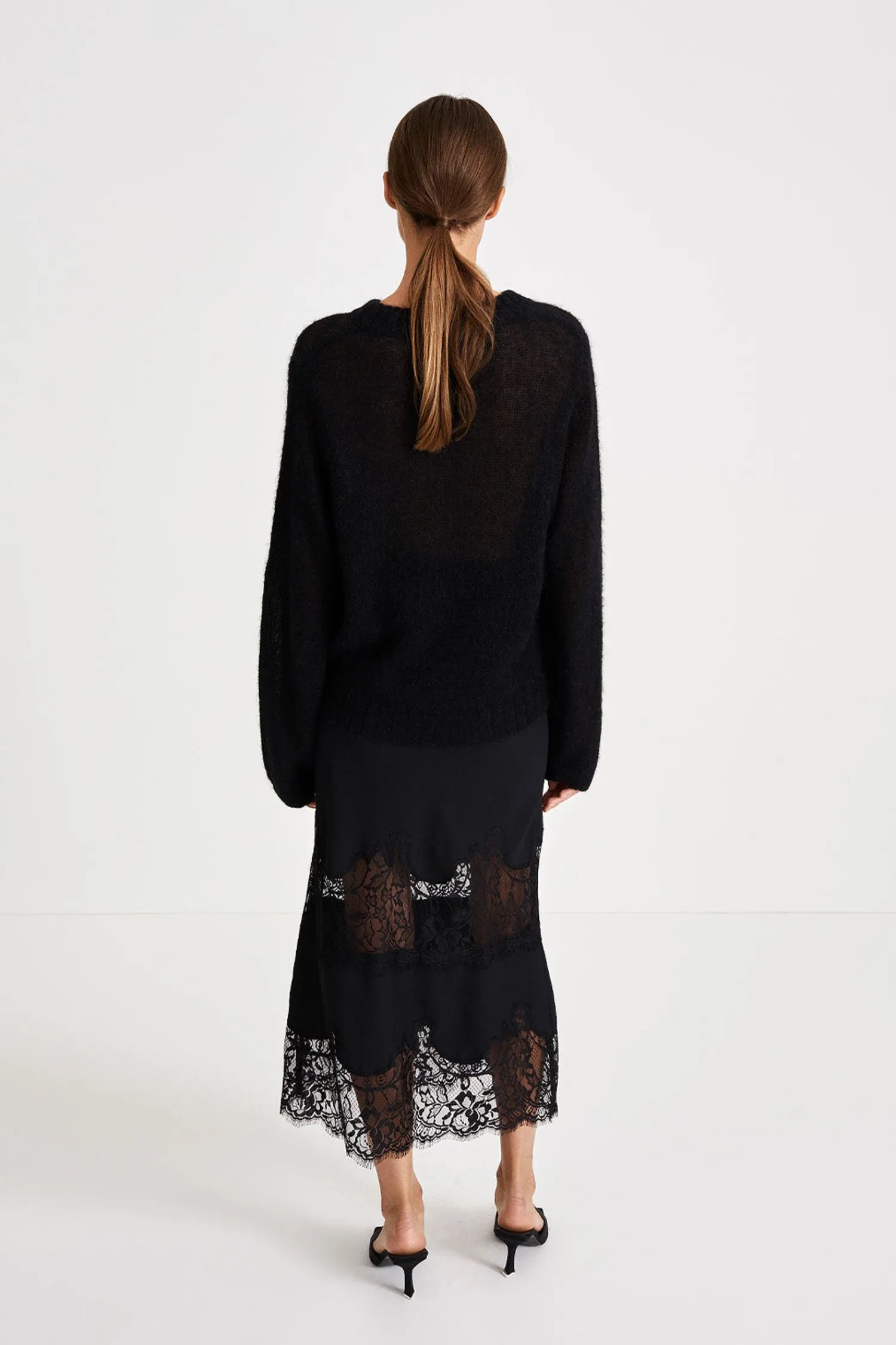 Stylein Magda Lace Skirt